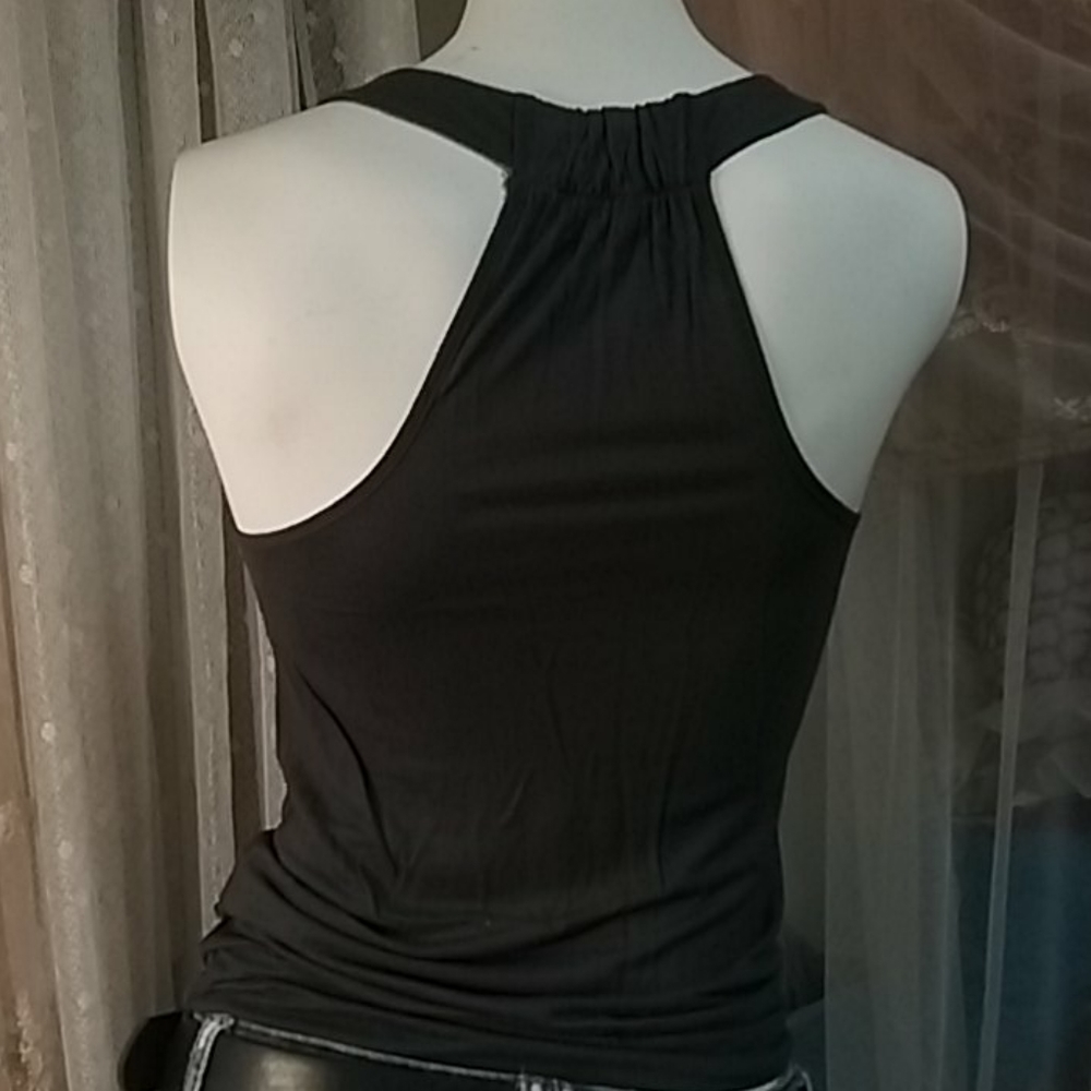 Tank top - Picture 2 of 3